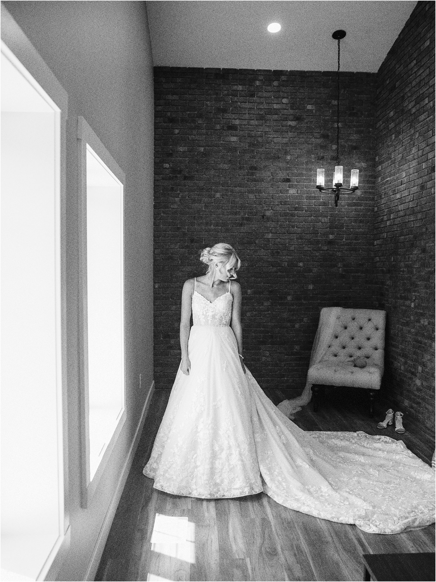 Bluebird Hill Iowa Wedding Venue Bride Room