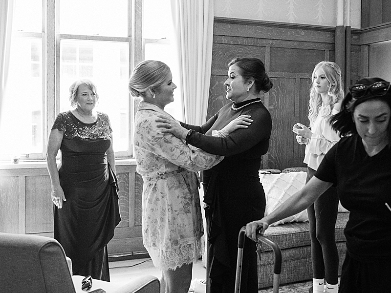 Bride getting ready at Temple of Performing Arts